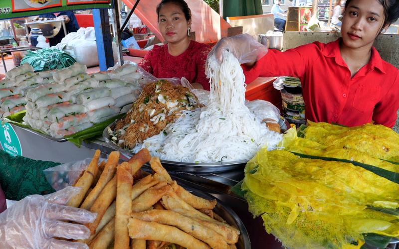 去柬埔寨旅游吃什么柬埔寨特色美食推荐(图1)